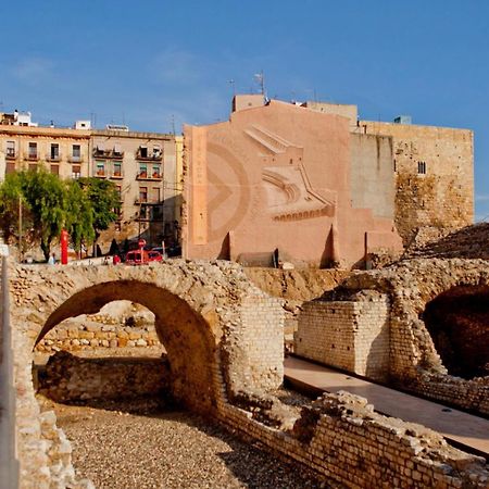 Placa De La Font Tarragona Exterior foto